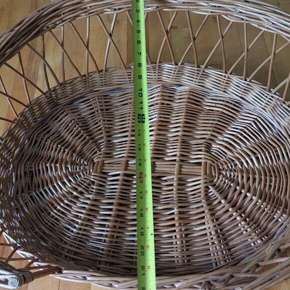 Handmade Vintage Wicker Dog Bed- Medium size - Picture 11 of 12